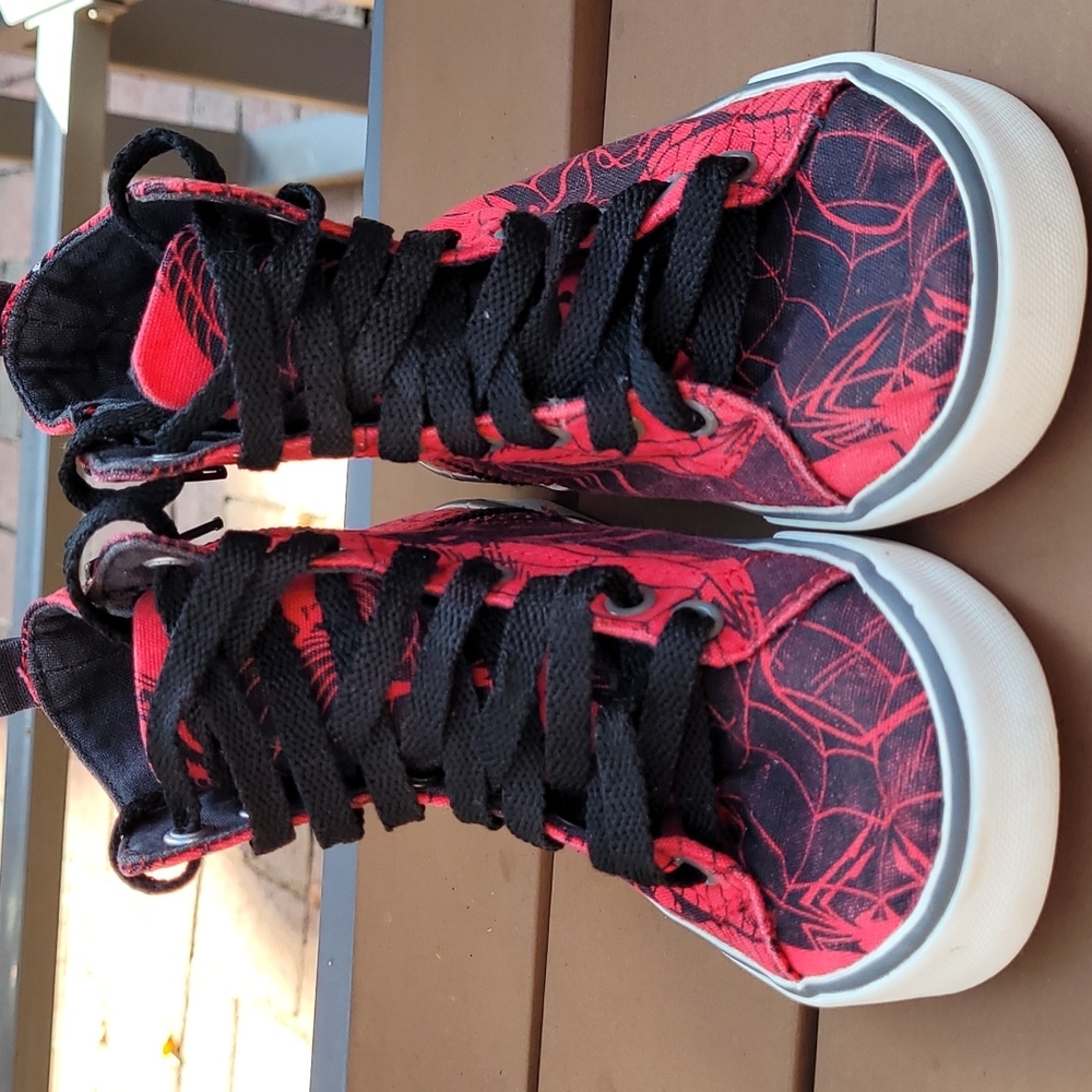 GAP Spiderman hi top sneakers
